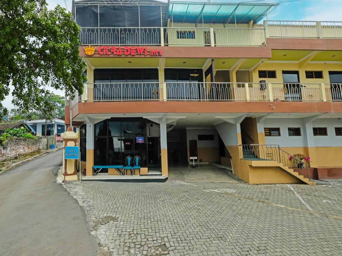 Collection O 91914 Hotel Citra Dewi 2 Int'S Semarang Buitenkant foto